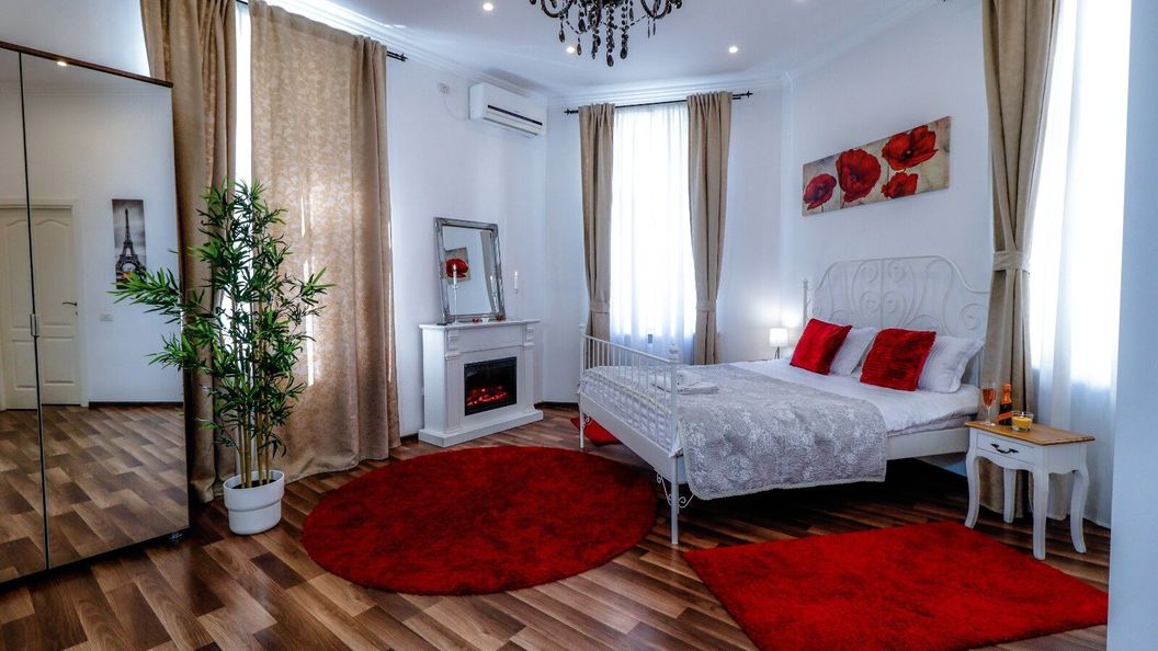 Downtown Central University Apartament București (1)