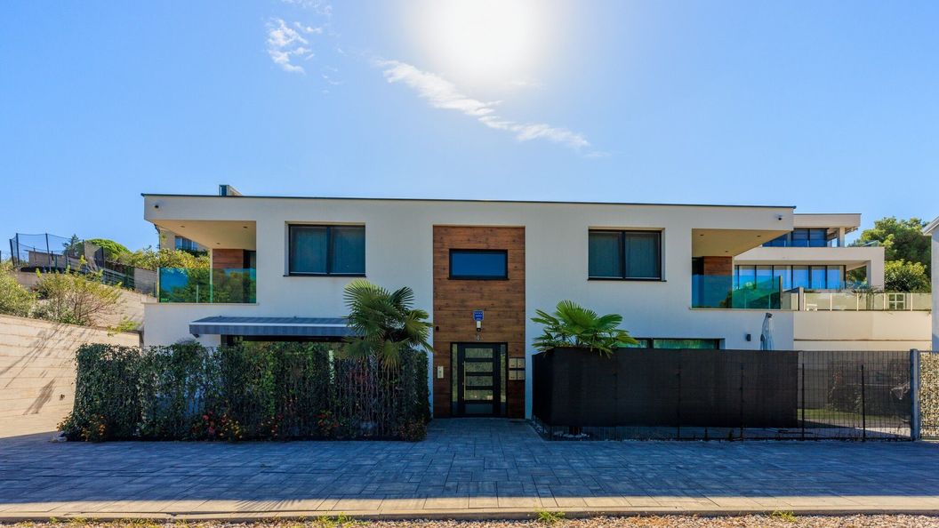 Apartment Linea Malinska (1)