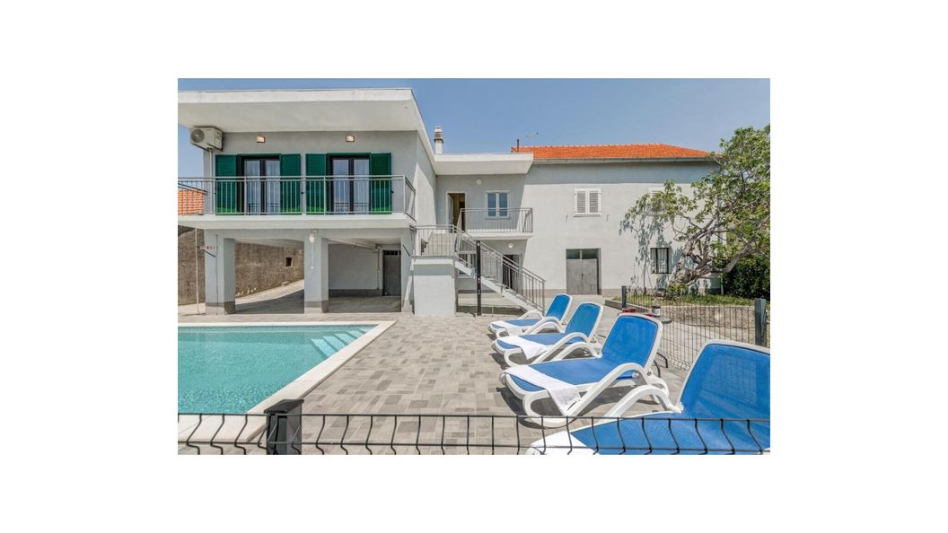 Apartman Omiš - CSC829 (1)