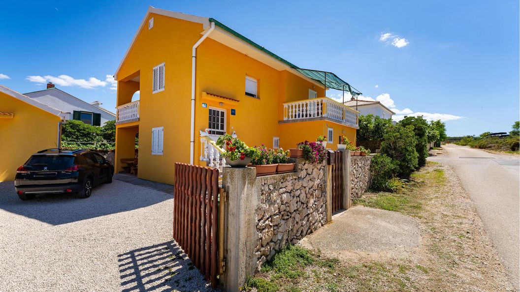 Apartman Ražanac - CDA783 (1)