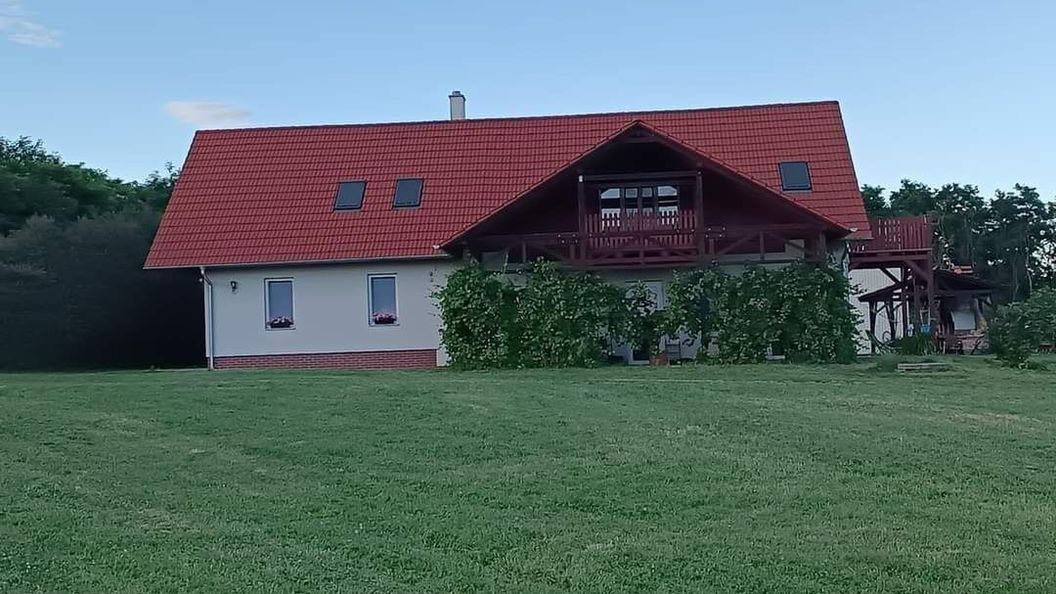 Mágocsi Horgásztó és Apartmanház (1)