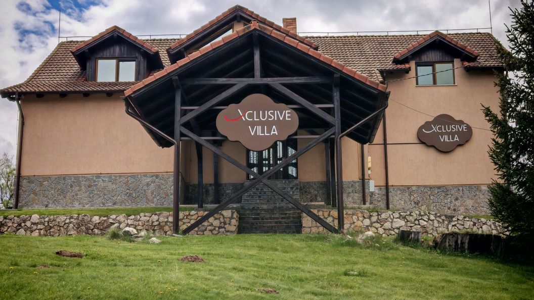 Xclusive Villa Moieciu de Jos (1)