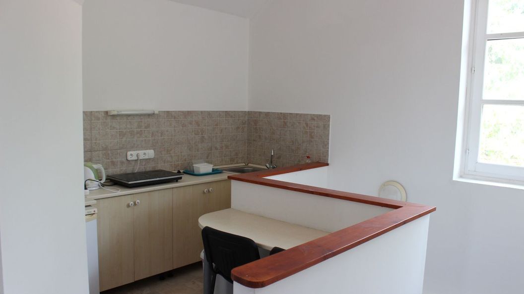 Önkormányzat Vendégház Balatonhenye (1)