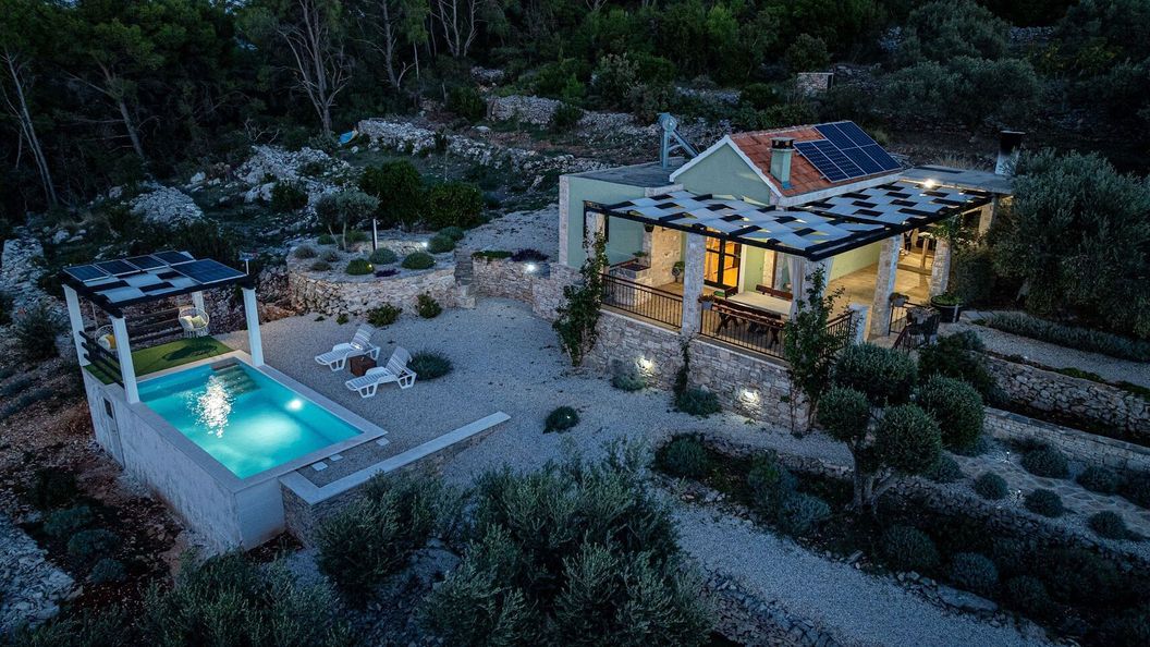 House Komadić raja Blato (1)