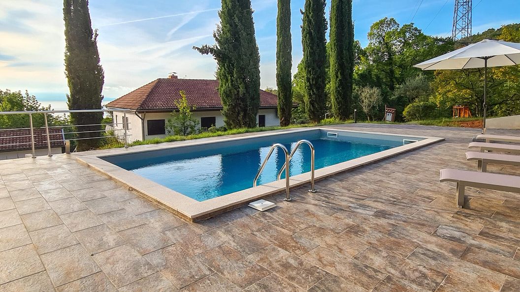 Vendégház Lovran - CKU522 (1)