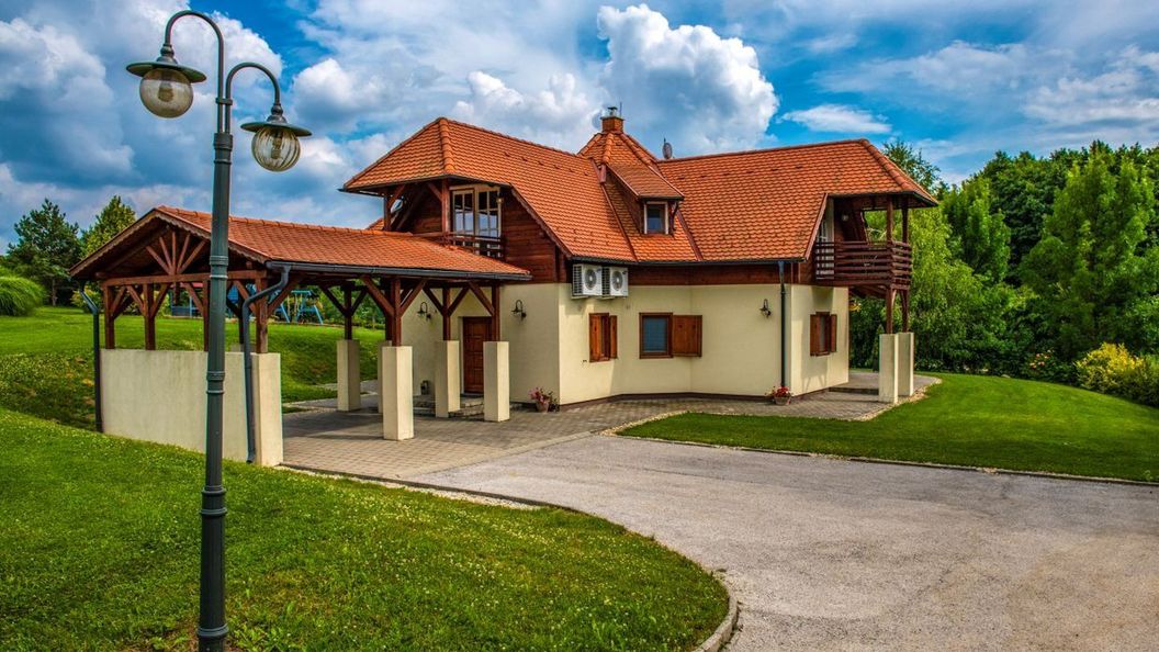 Szarvaskút Vendégházak Zirc (1)