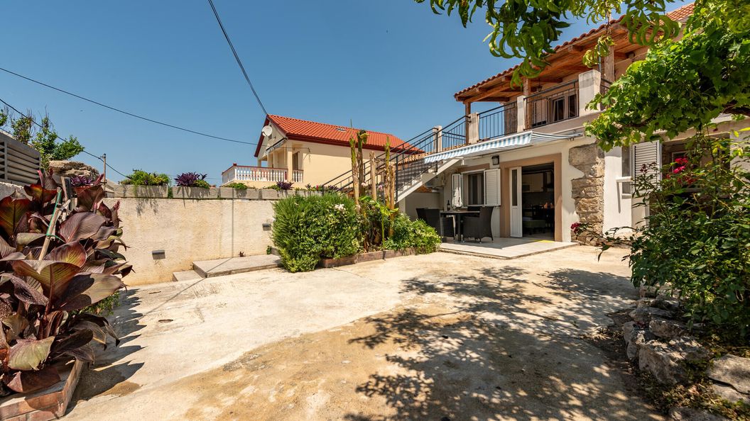 Apartman Ljubač - CDA075 (1)