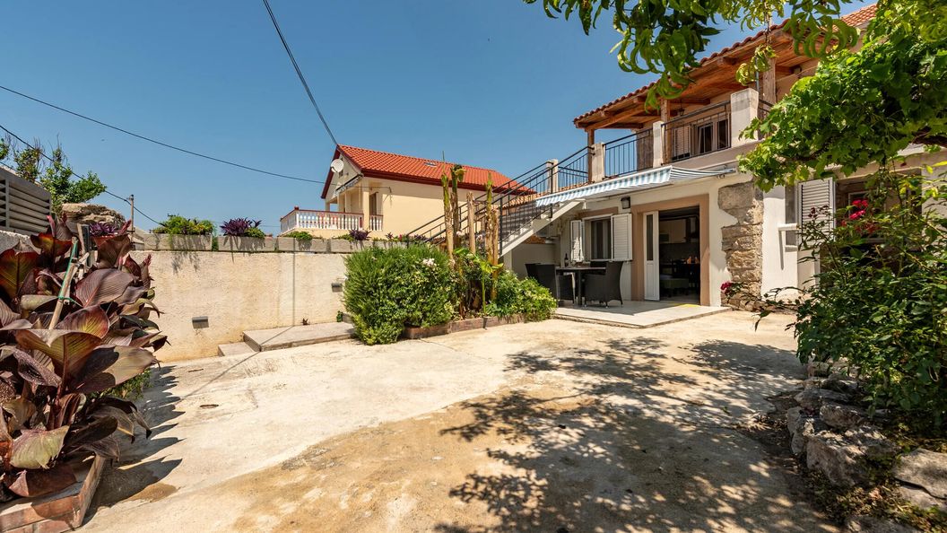 Apartman Ljubač - CDA075 (1)