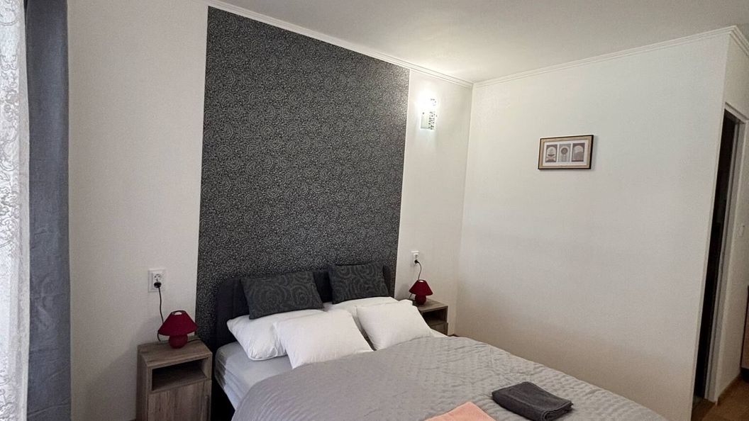 Lola Apartman Eger (1)