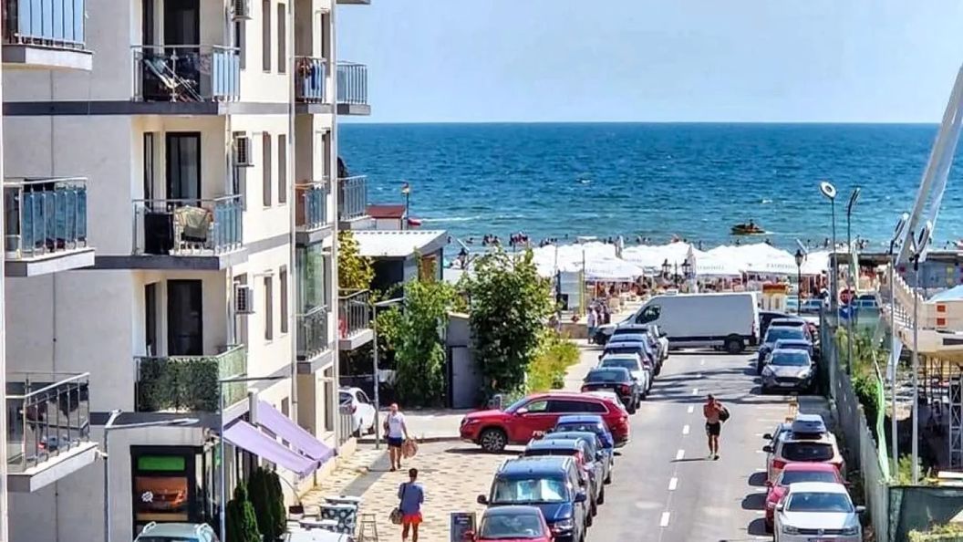 Black Sea Booking - Lujo Beach Năvodari (1)