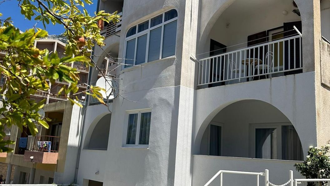 Apartments Sandra Baska Voda (1)