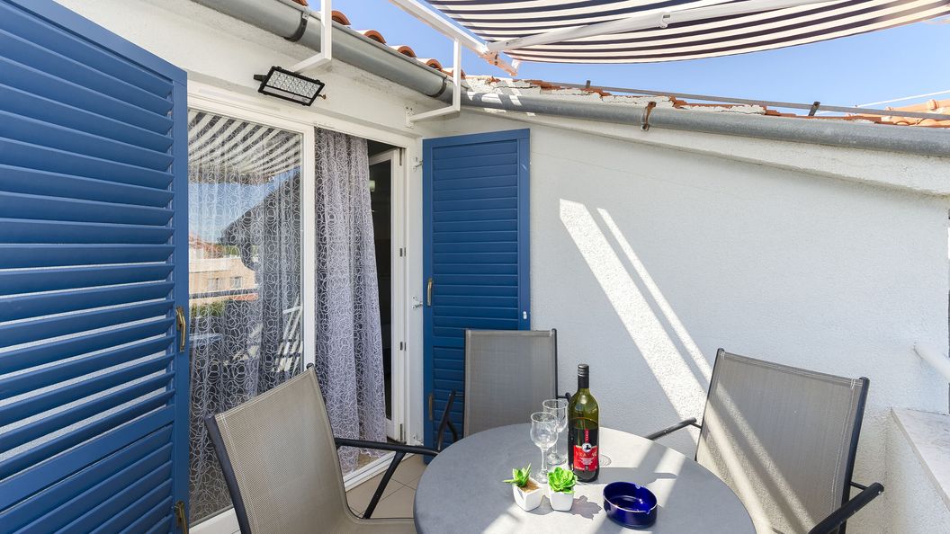 Apartment Luka Srima (1)