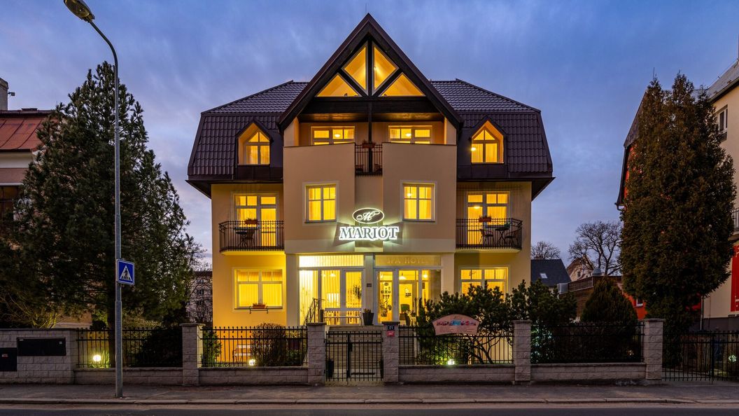 Sanatorium Mariot Františkovy Lázně (1)