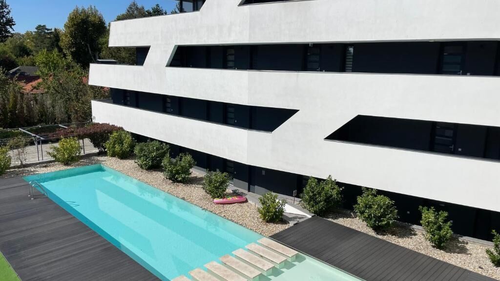 Lake and Pool Apartman Balatonszemes (1)