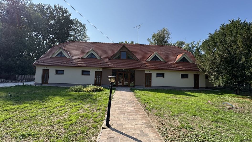 Sziget Apartmanház Baja (1)