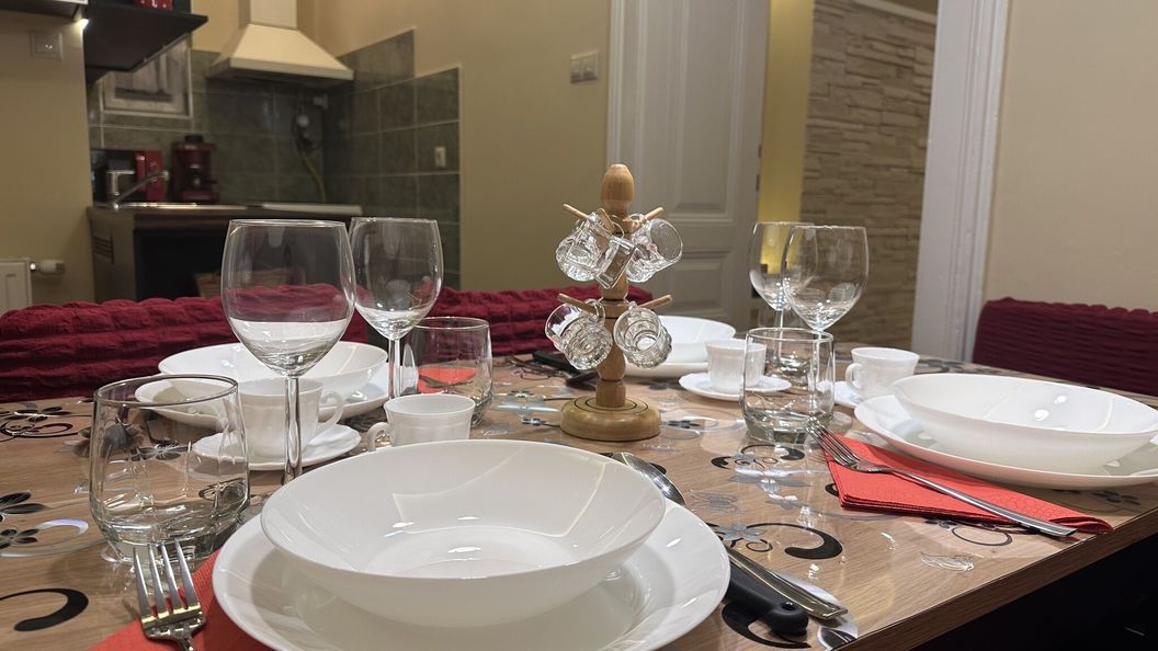 Nílus Gyöngye Apartmanház Szeged (1)