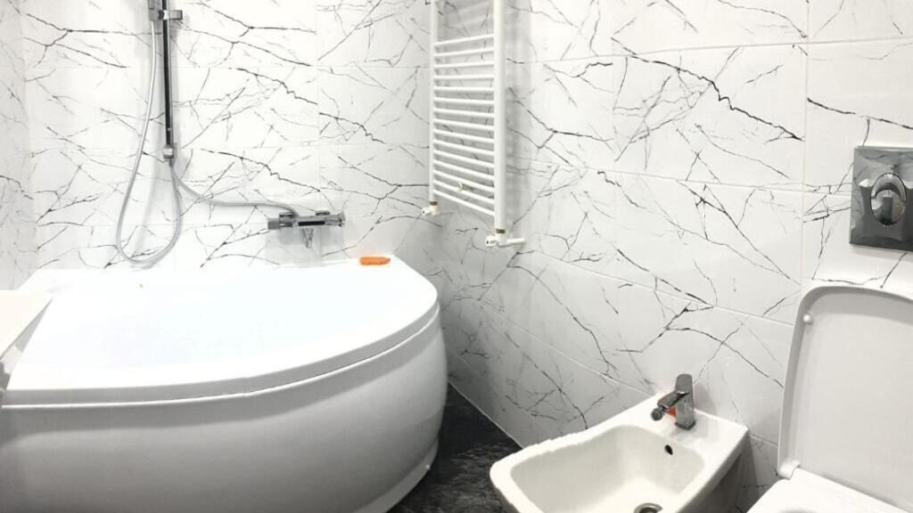 Garsoniera Uranus Dorohoi (1)