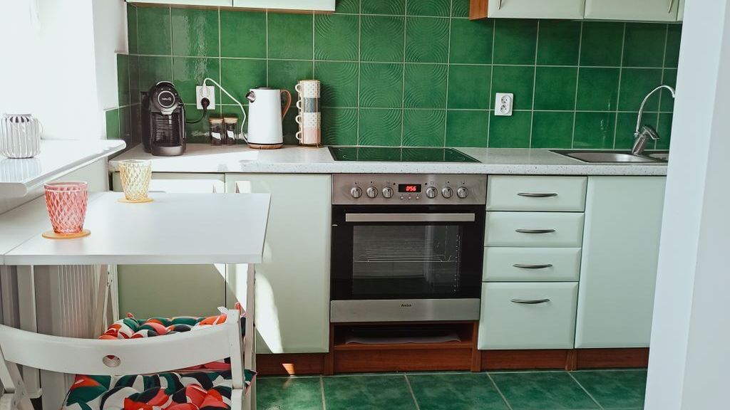 Apartament Frida - jasna i przytulna kawalerka Reda (1)