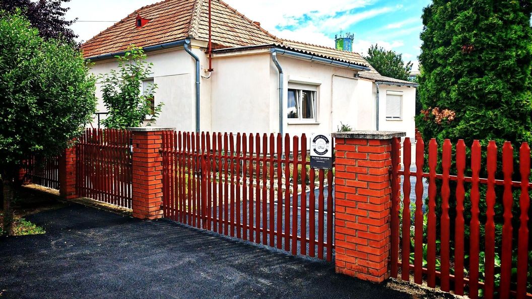 Ezee Rider Apartmanok Sárvár (1)
