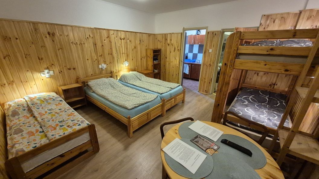 Csikós Vendégszoba Mezőnagymihály (1)