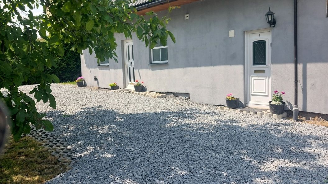 Szary Domek 0 Wieprz (1)