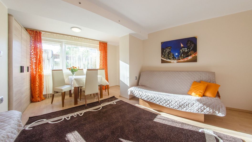 Dom Gościnny Anna Perkuna 2a/1 Gdynia (1)