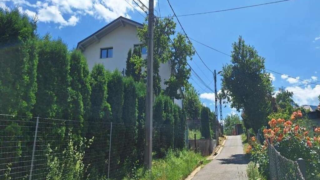 Casa Maison Legion Lupeni (1)