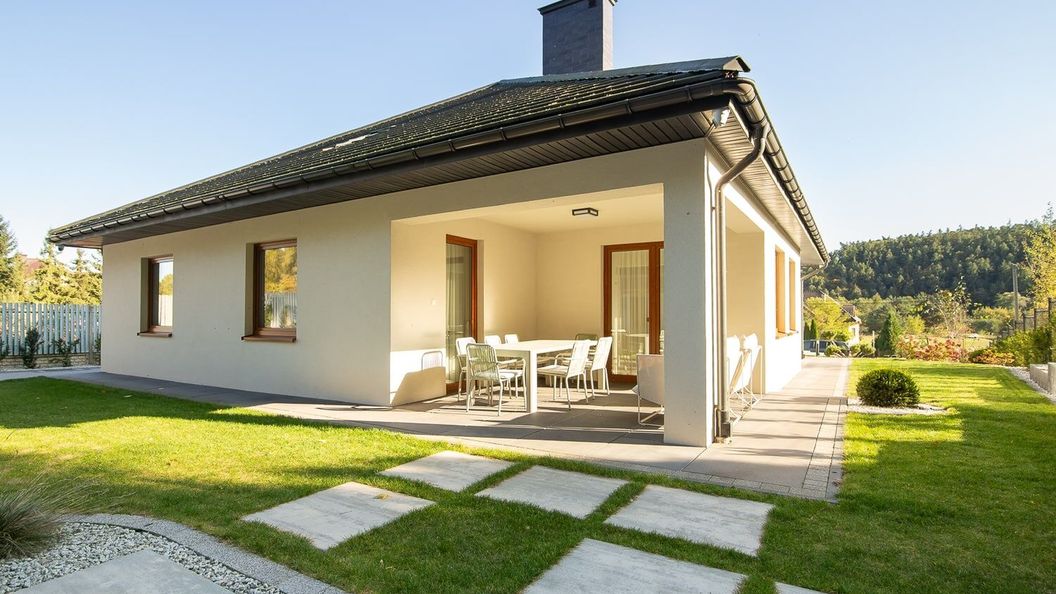 Dom całoroczny z jacuzzi Skarbka House Bałtów (1)