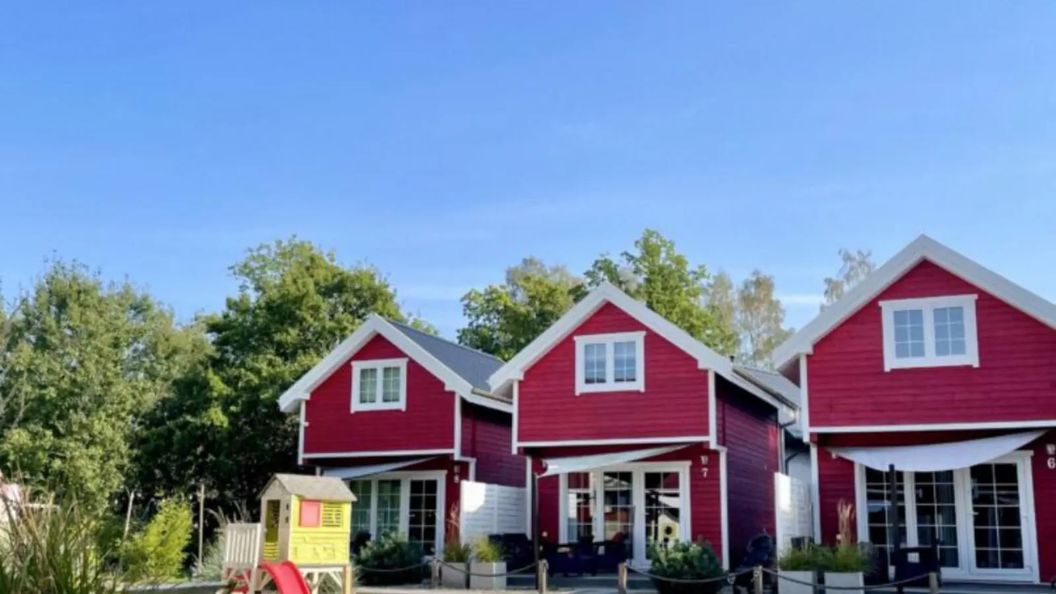 Czerwone Domki Dębki (1)