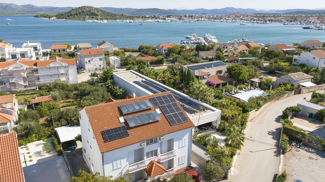 Apartments Nada Murter (1)