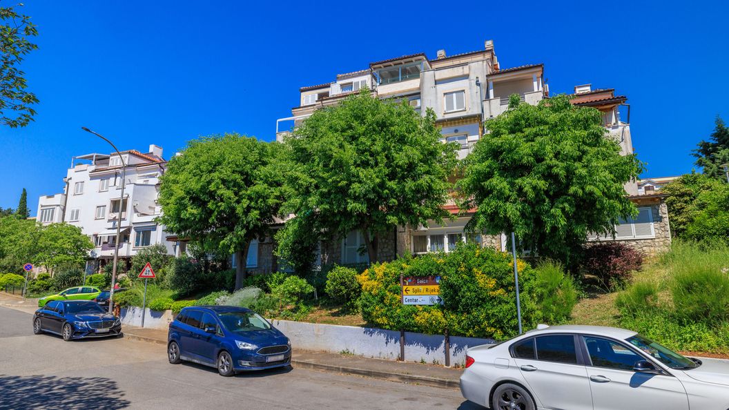 Apartment Beachfront Selce (1)