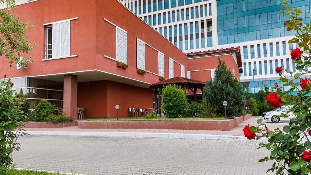 Hotel Torontal Banat Timișoara (1)