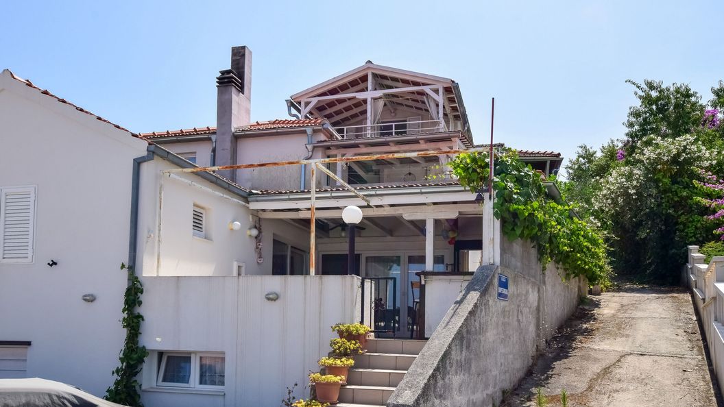 Apartments Dubravka Necujam (1)