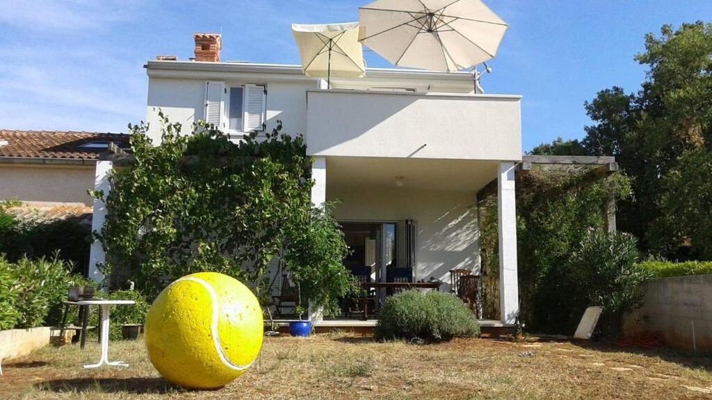 Apartments Ari i Segi Karigador (1)