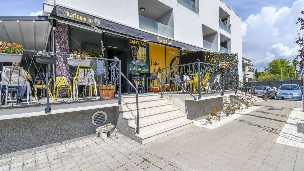 Apartments Castel L Kastel Luksic (1)