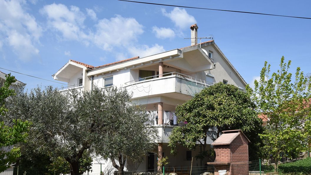 Apartments Akustik Sv. Filip i Jakov (1)