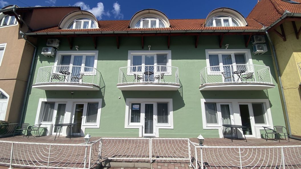 Lillybeth Lakeside Keszthely (1)