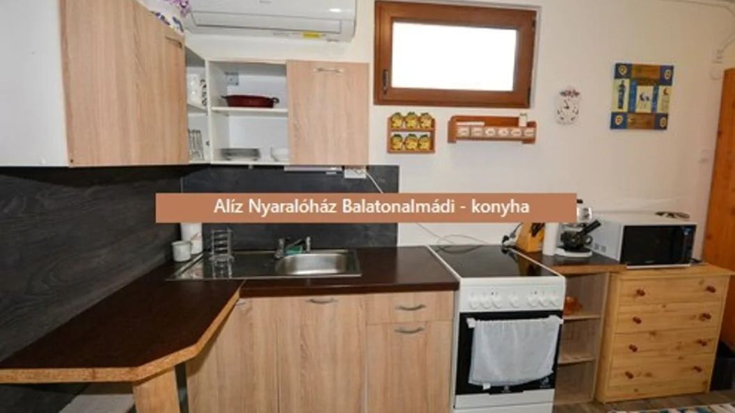 Alíz Nyaralóház Balatonalmádi (1)