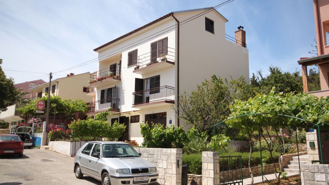 Apartmanok Parkolóhellyel Mali Losinj, Losinj - 8039 Mali Lošinj (1)
