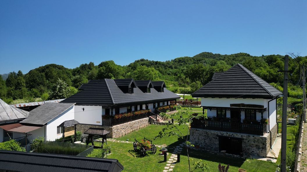 Curtea Țărănească Măldărești (1)