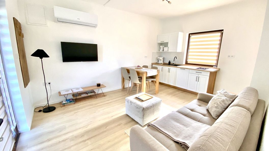 BorászPorta Kisház Villány (1)