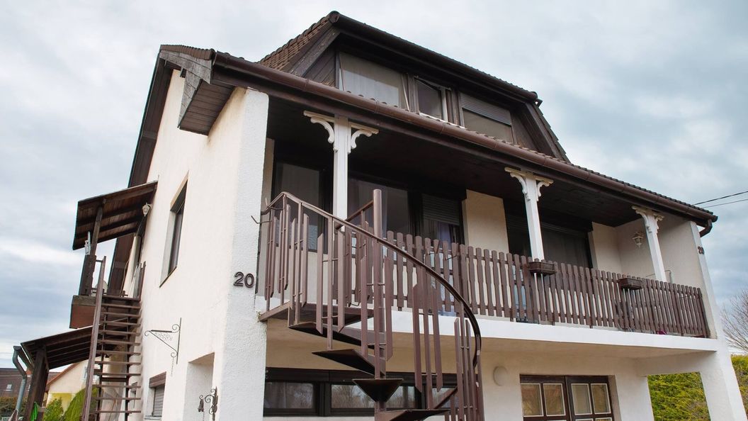 Sziget Apartmanok Siófok (1)