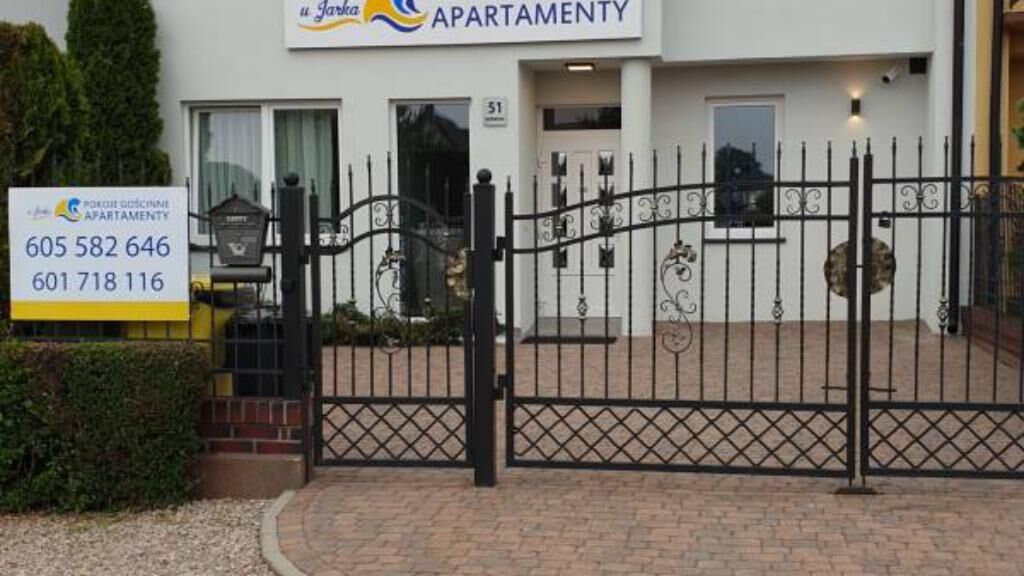 Pokoje Gościnne U Jarka Łeba (1)