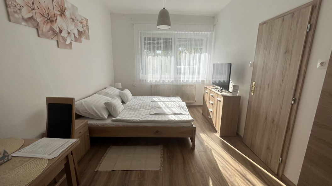 Napfényes Pihenőház Mosonmagyaróvár (1)