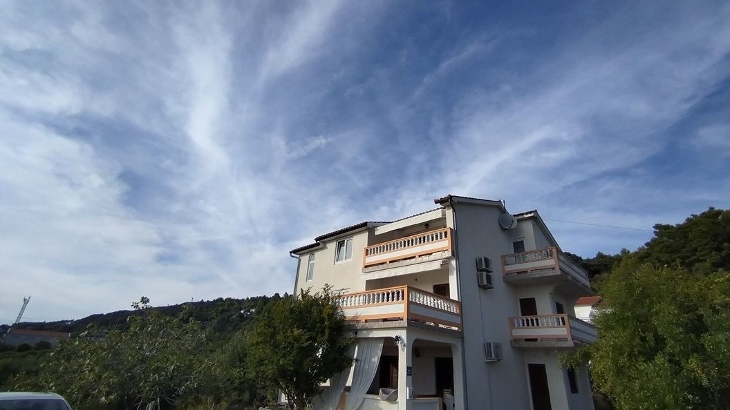 Apartmanok Parkolóhellyel Palit, Rab - 23623 Palit (1)