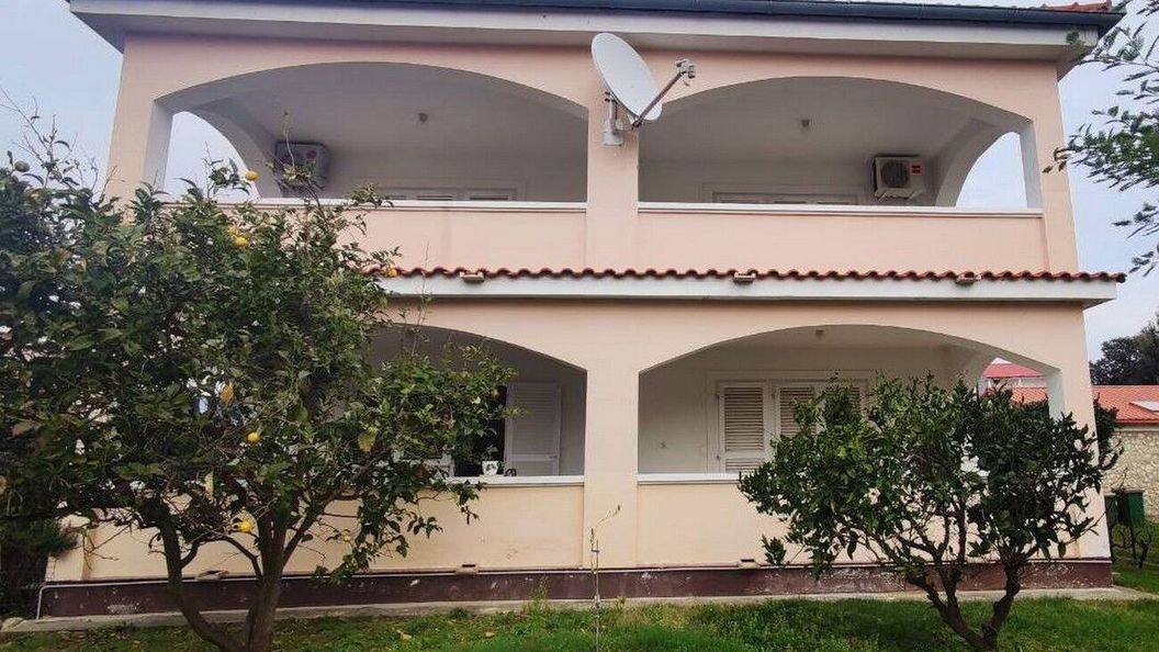 Apartmanok Parkolóhellyel Lopar, Rab - 23968 Lopar (1)