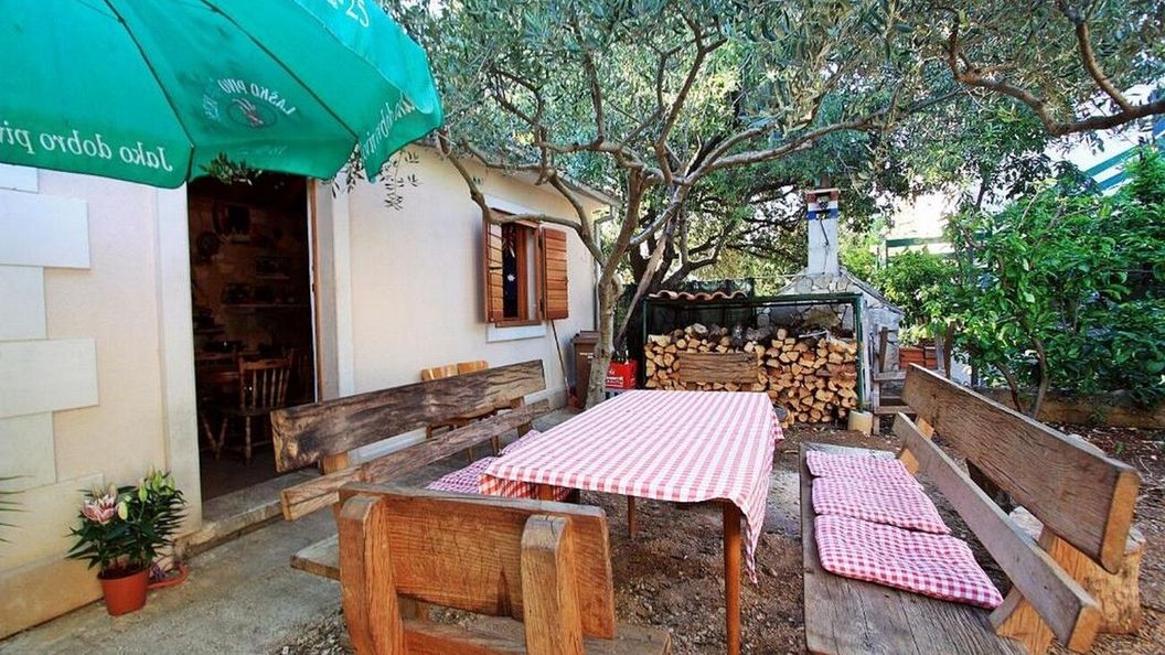 Nyaralóház A Tenger Mellett Mirca, Brac - 24033 Mirca (1)