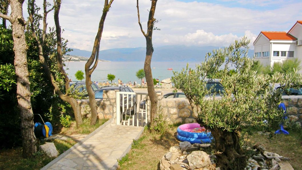 Apartmanok A Tenger Mellett Baska, Krk - 24143 Baška (1)