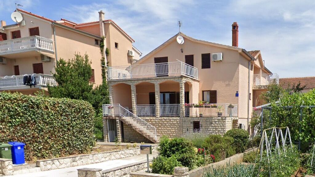 Apartmanok Parkolóhellyel Biograd Na Moru, Biograd - 24160 Biograd Na Moru (1)