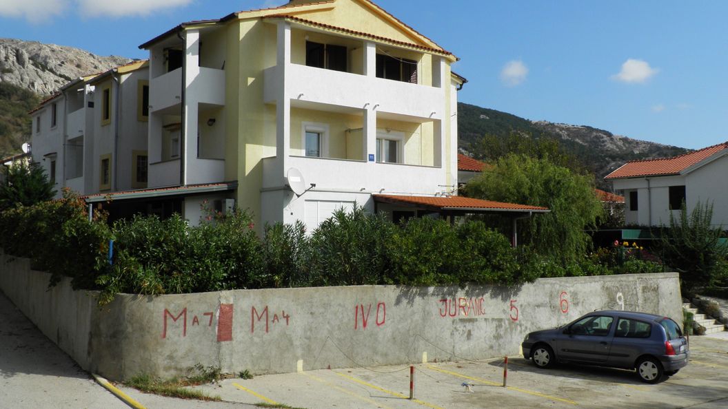 Apartmanok Parkolóhellyel Baska, Krk - 24181 Baška (1)